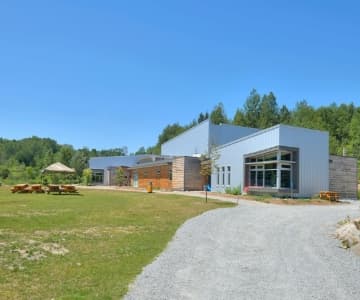 Bâtiment institutionnel